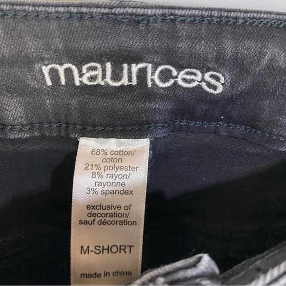 Maurices Black Skinny Jeans Minimalist Capsule wardrobe - Picture 3 of 3
